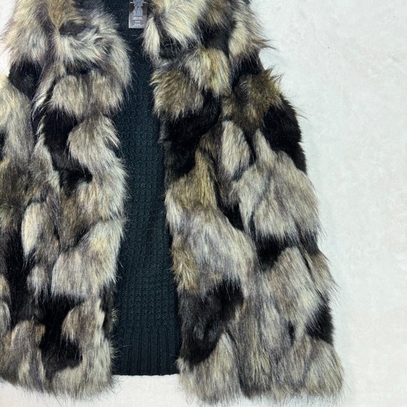 INC International Concepts Women's S/P Faux Fur Vest Ribbed Knit Back Black - Picture 6 of 16